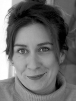 https://www.six-pieds-sur-terre.fr/files/gimgs/th-192_photo portrait  NB  - copie 2.jpg